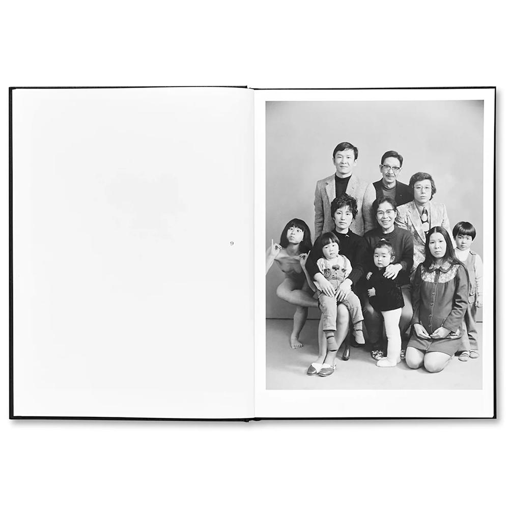 FAMILY by FUKASE MASAHISA　家族　 深瀬昌久　写真集