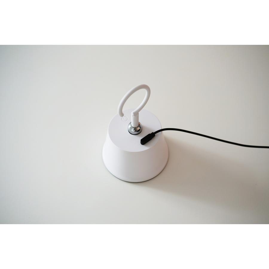 LED Magnecco portable lamp (マグネッコ ポータブルランプ) ホワイト 