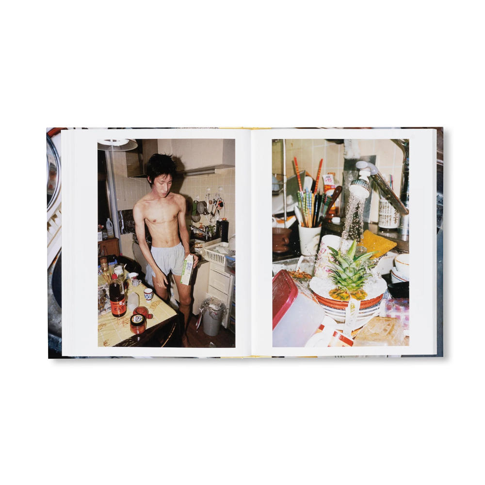 【SIGNED】MY FAMILY IS A PUBIS SO I COVER THEM IN PRETTY PANTIES by Motoyuki Daifu　題府基之 写真集