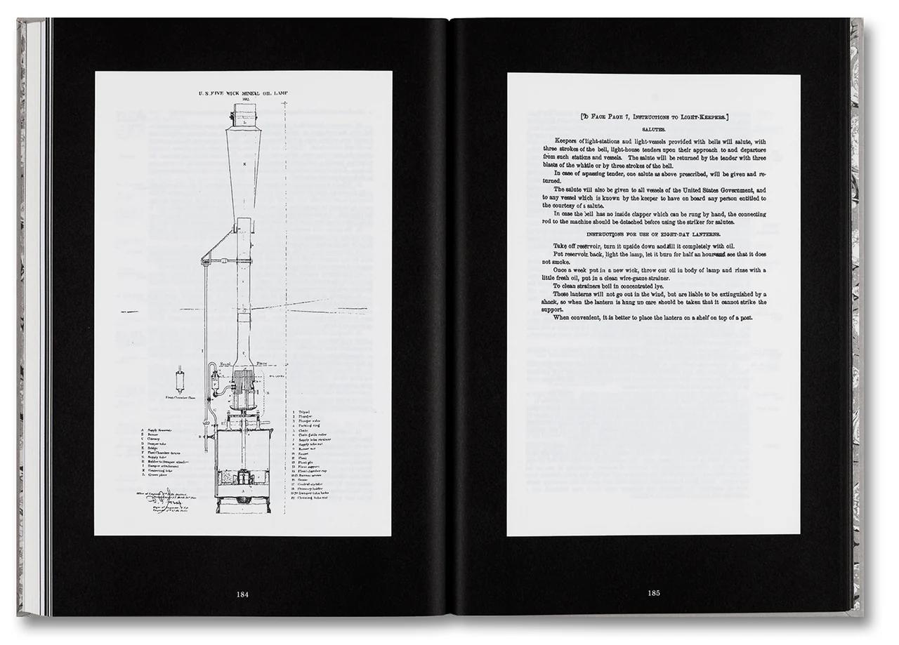 【A24】THE LIGHTHOUSE SCREENPLAY BOOK by Robert Eggers（ロバート・エガース）　映画『ライトハウス』作品集