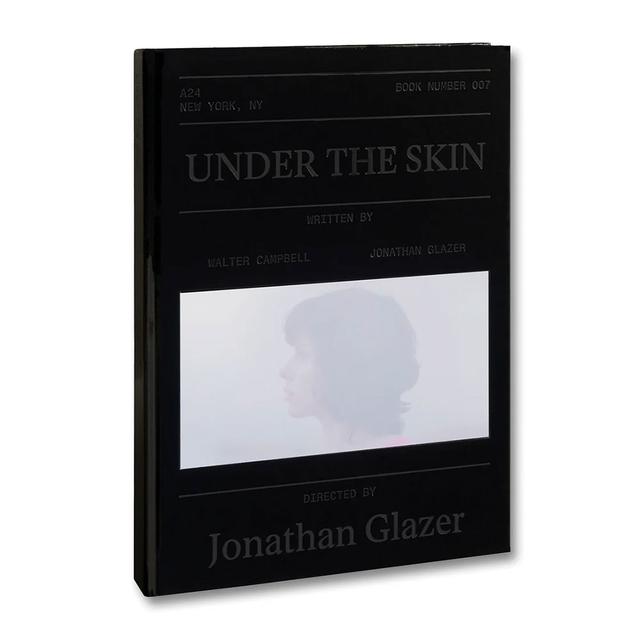 【A24】UNDER THE SKIN SCREENPLAY BOOK by Jonathan Glazer（ジョナサン・グレイザー）　映画『アンダー・ザ・スキン 種の捕食』作品集