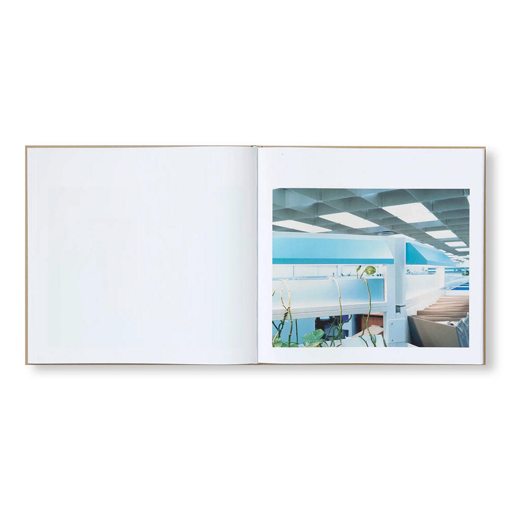 【近日入荷予定】OFFICE / LA OFFICE by Lars Tunbjork（ラース・ツンビヨルク） 写真集