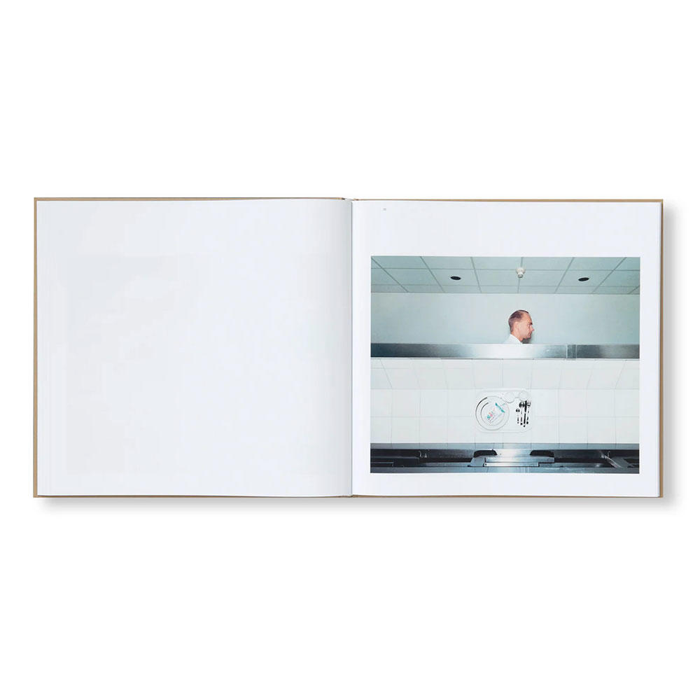 【近日入荷予定】OFFICE / LA OFFICE by Lars Tunbjork（ラース・ツンビヨルク） 写真集