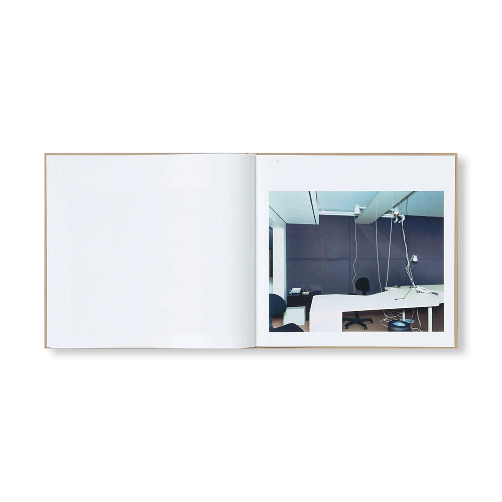 【近日入荷予定】OFFICE / LA OFFICE by Lars Tunbjork（ラース・ツンビヨルク） 写真集